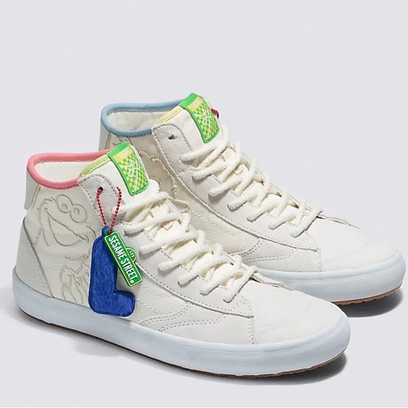 NWOB VANS X Sesame Street | The Lizzie Sneakers 6M/7.5W - Picture 1 of 16